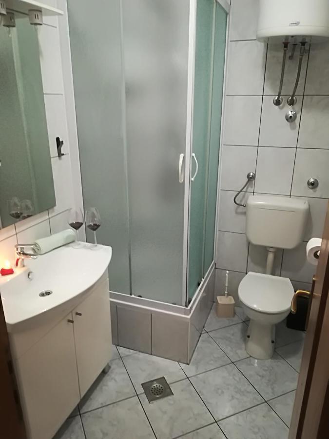 Apartment Nela Baška Voda Екстериор снимка